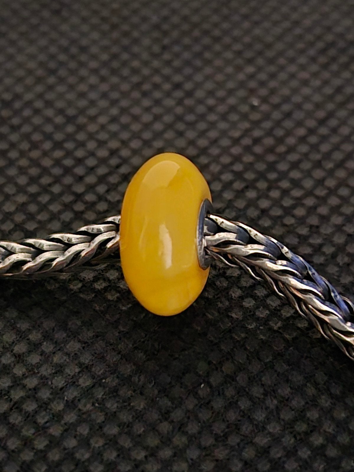 Trollbeads Trollbead Alabaster bead Amber., Sieraden, Tassen en Uiterlijk, Bedels, Zo goed als nieuw, Trollbeads, 1 bedel, Edelsteen