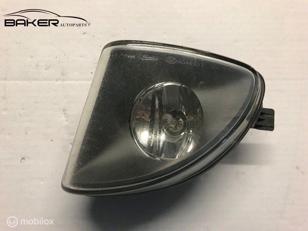 BMW F10 F11 Mistlamp linksvoor, Gebruikt, Ophalen of Verzenden, BMW, BMW