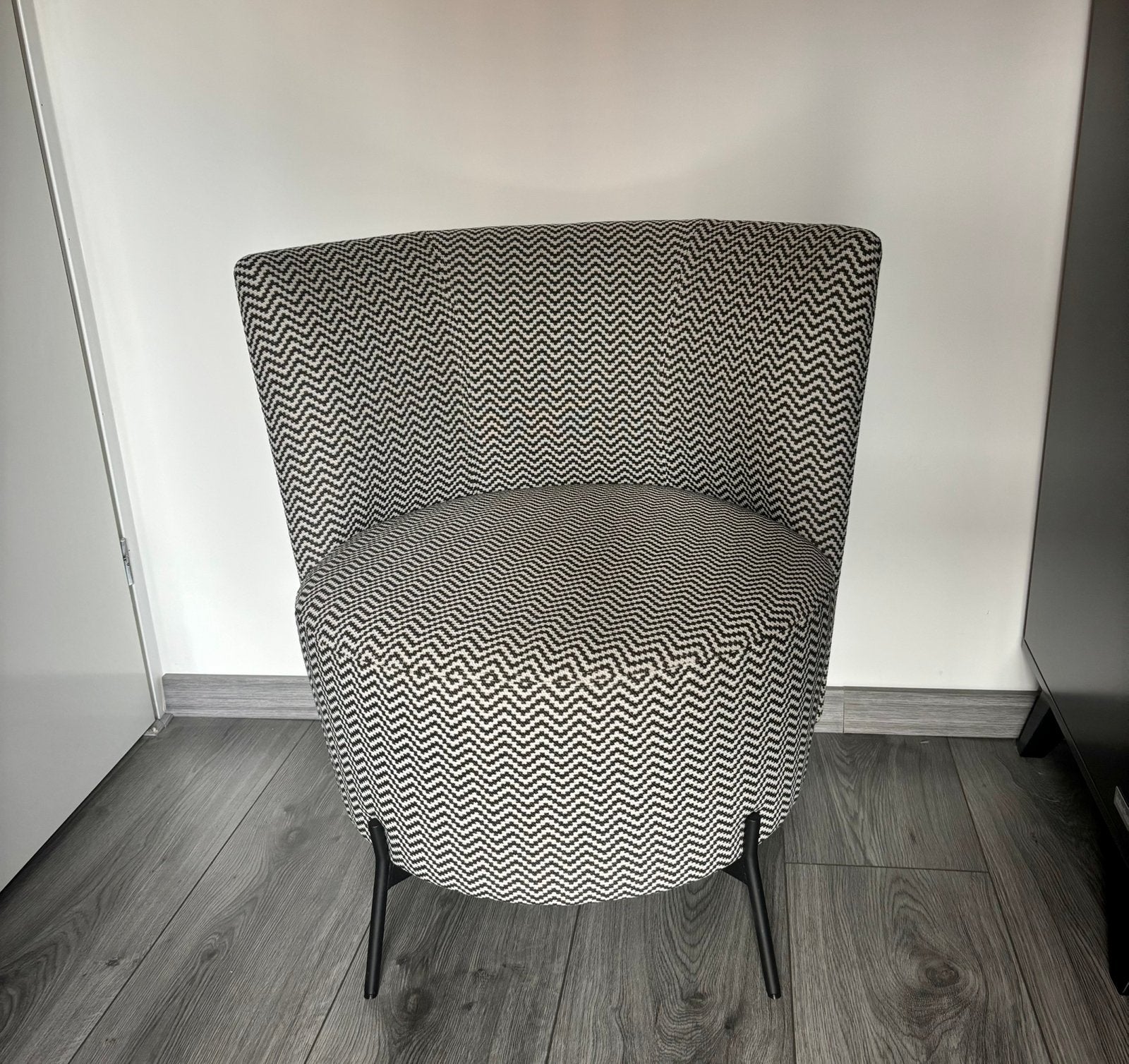 Fauteuil nieuw, Ophalen, Nieuw, Eén