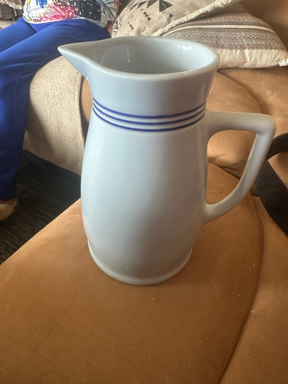 Vintage Lilien Porzellan Austria waterkan met blauwe strepen, Antiek en Kunst, Ophalen of Verzenden