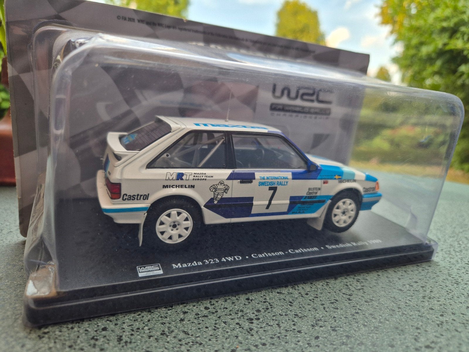 Mazda 323  4WD Carlsson Sw rally 1989 1:24, Ophalen of Verzenden, Nieuw, Auto, Overige merken