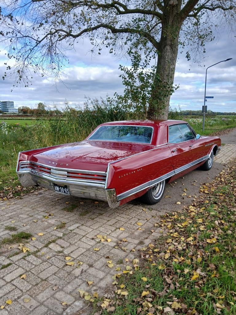 Buick Electra 6.6 225 AUT 1964 Rood, foto 5