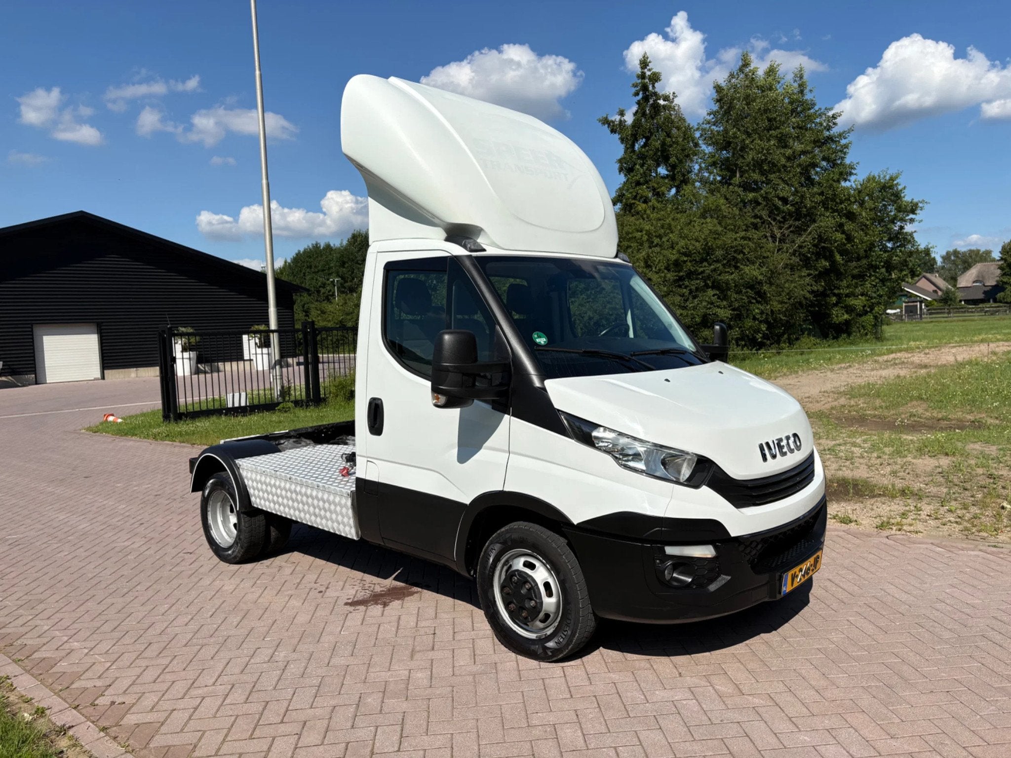 Iveco Daily 40C18 HI MATIC AUTOMAAT Be trekker 9.3 TON euro, Auto's, Automaat, Achterwielaandrijving, Gebruikt, Euro 6