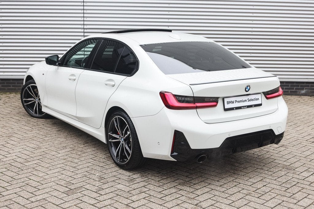 BMW 3 Serie 318i M Sport Automaat / Schuif-kanteldak / Sport, Auto's, BMW, 1998 cc, Achterwielaandrijving, Gebruikt, Met garantie (alle)