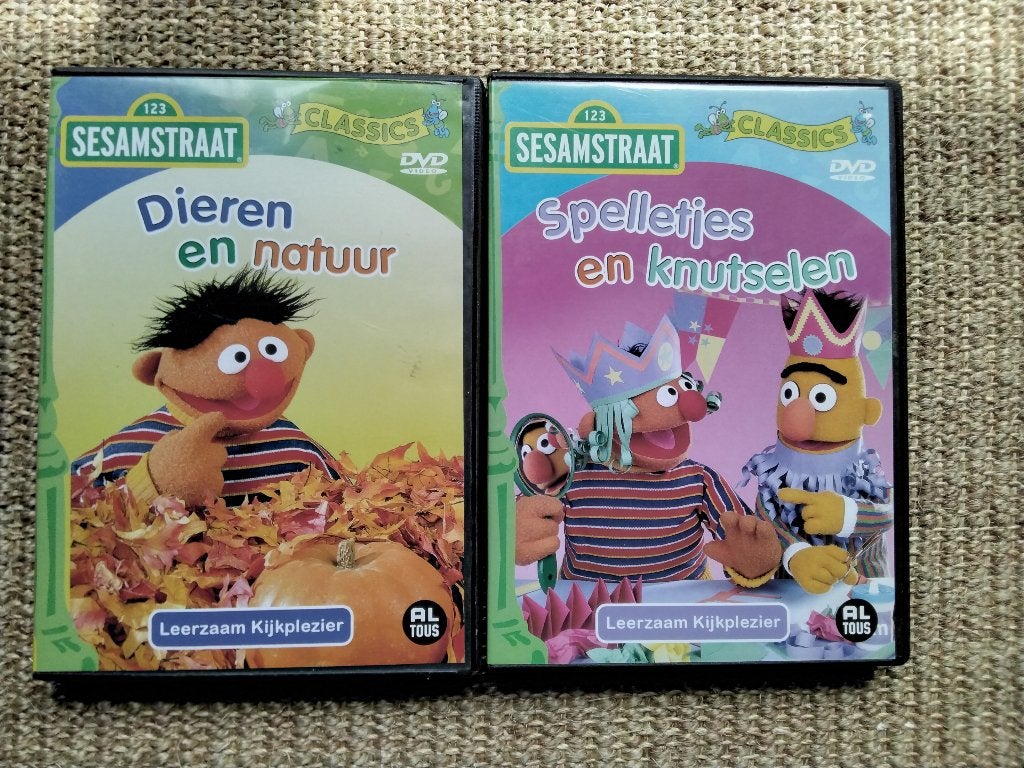 Sesamstraat 2 dvds, origineel, Alle leeftijden, Ophalen of Verzenden, Zo goed als nieuw, Educatief