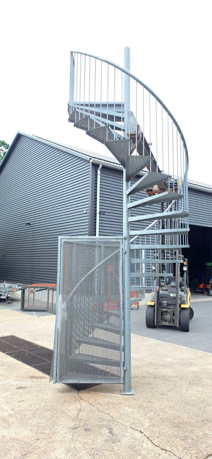 stelen wenteltrap gegalv hoog 4,67mtr nor146, Ophalen of Verzenden