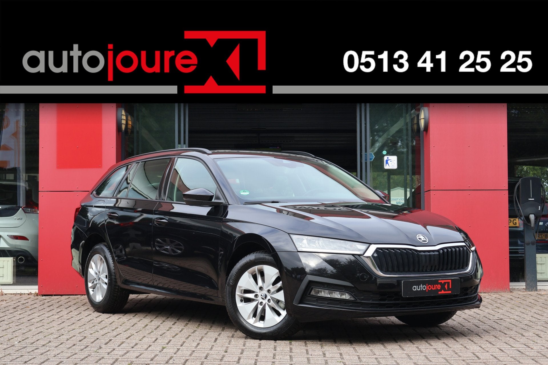 Skoda Octavia Combi 1.0 e-TSI Business Edition | Virtual Coc, Stof, Gebruikt, Parkeersensor, 1257 kg