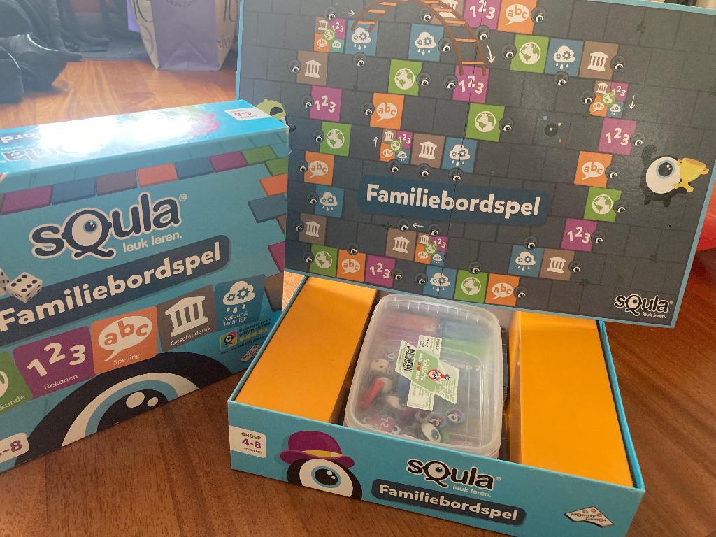 Bordspel Squla, Hobby en Vrije tijd, Gezelschapsspellen | Bordspellen, Drie of vier spelers, Ophalen, Gebruikt
