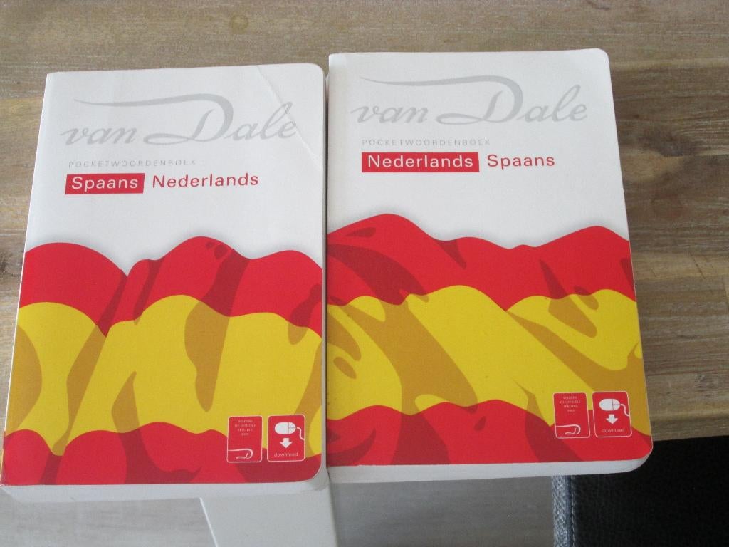 van Dale Nederlands - Spaans & Spaans - Nederlands, Boeken, Ophalen of Verzenden, Zo goed als nieuw, Van Dale, Nederlands