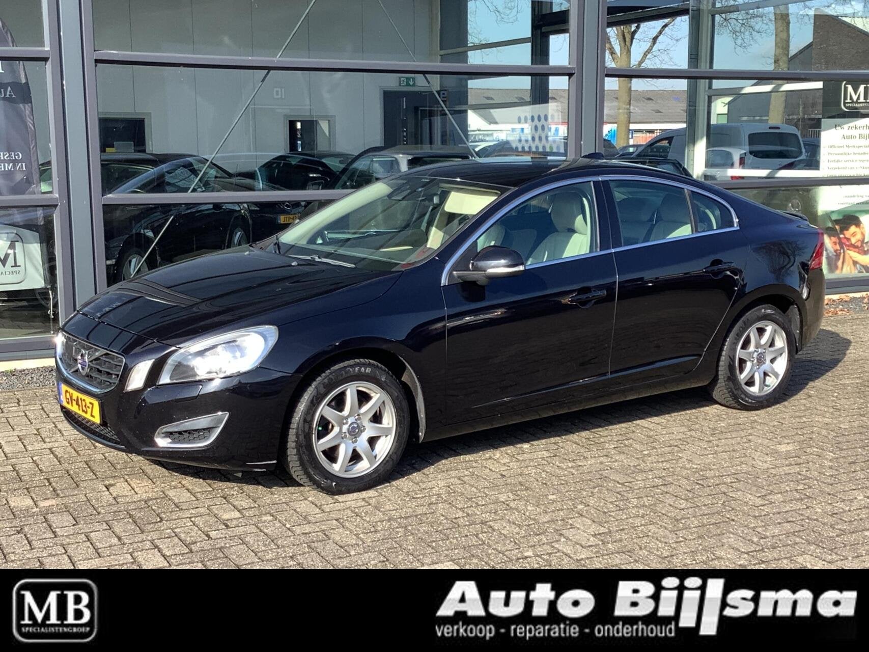 Volvo S60 1.6 DRIVe Summum, Auto's, Voorwielaandrijving, Euro 5, Automatische klimaatregeling, Gebruikt