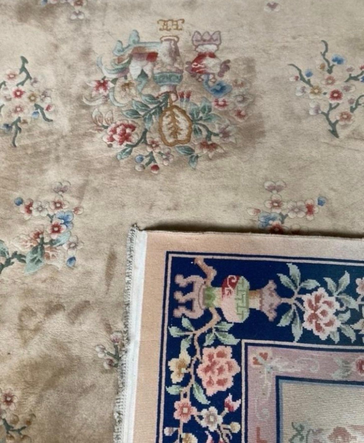 Chinees vloerkleed 200x300 cm, dikte 4 cm, Gebruikt, Beige, Ophalen of Verzenden, 200 cm of meer