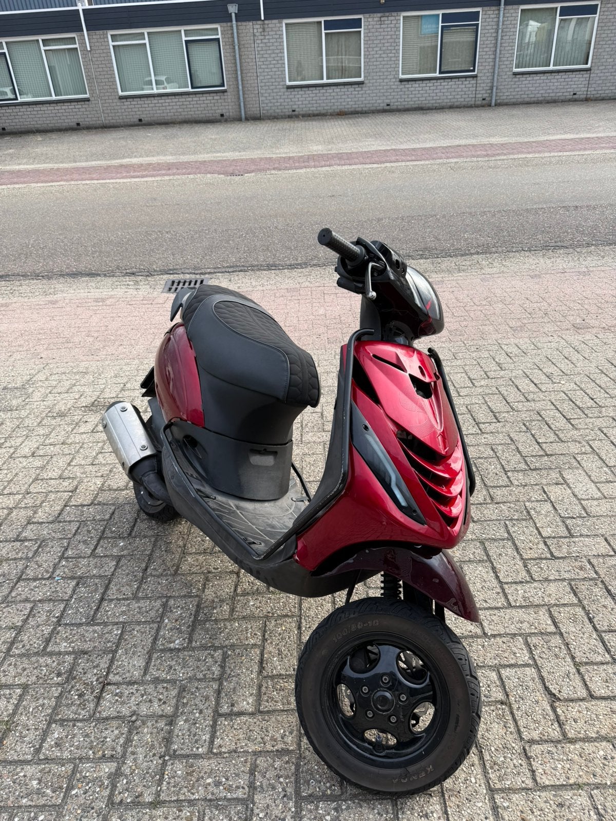 Piaggio zip 183cc stage 3, Fietsen en Brommers, Scooters | Piaggio, Zo goed als nieuw, Zip, Tweetakt, Ophalen