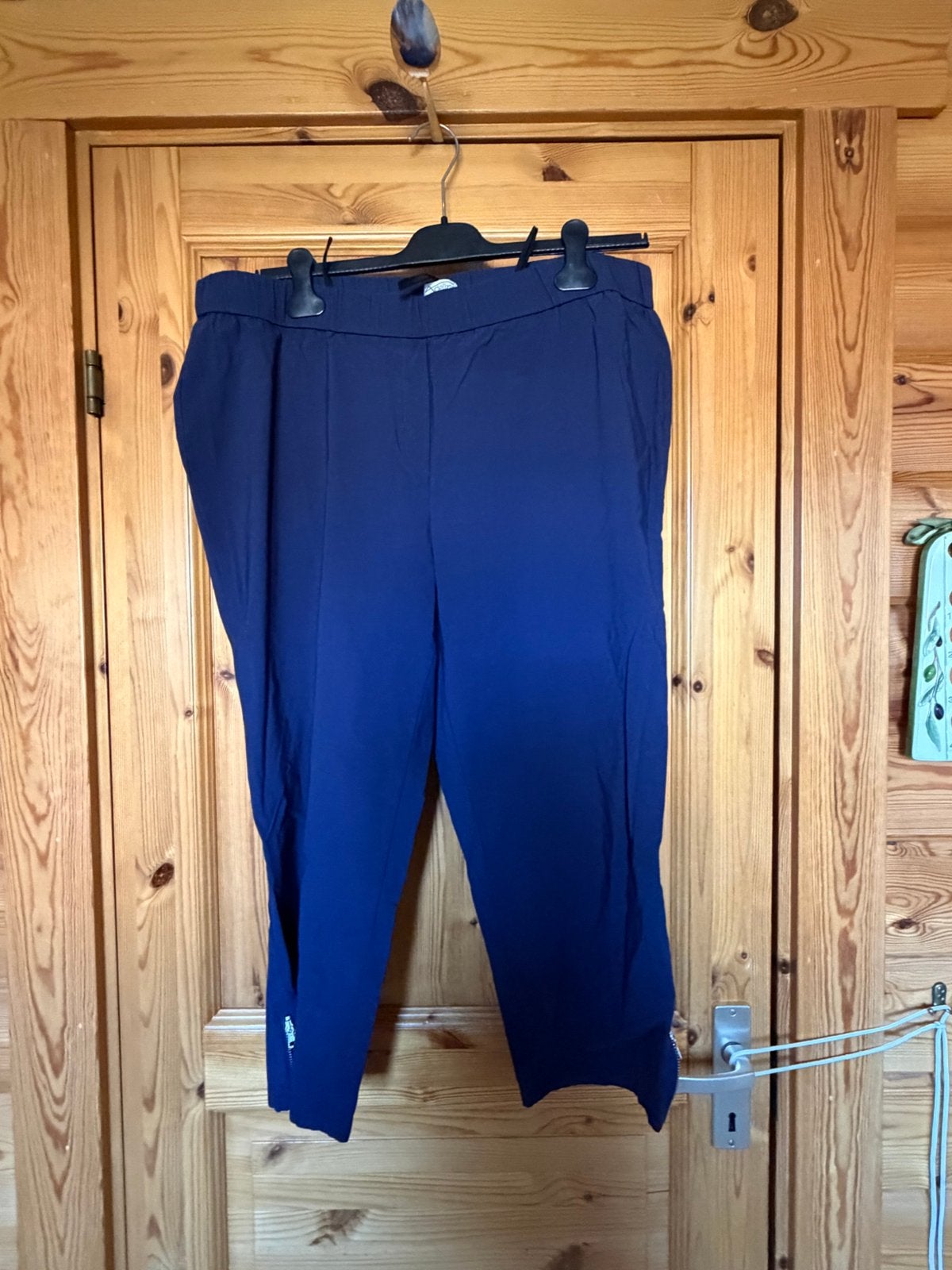 Capri/lang broek blauw 50 adelina by scheiter elastiek 49/58, Ophalen of Verzenden, Zo goed als nieuw, Blauw, Broek of Spijkerbroek
