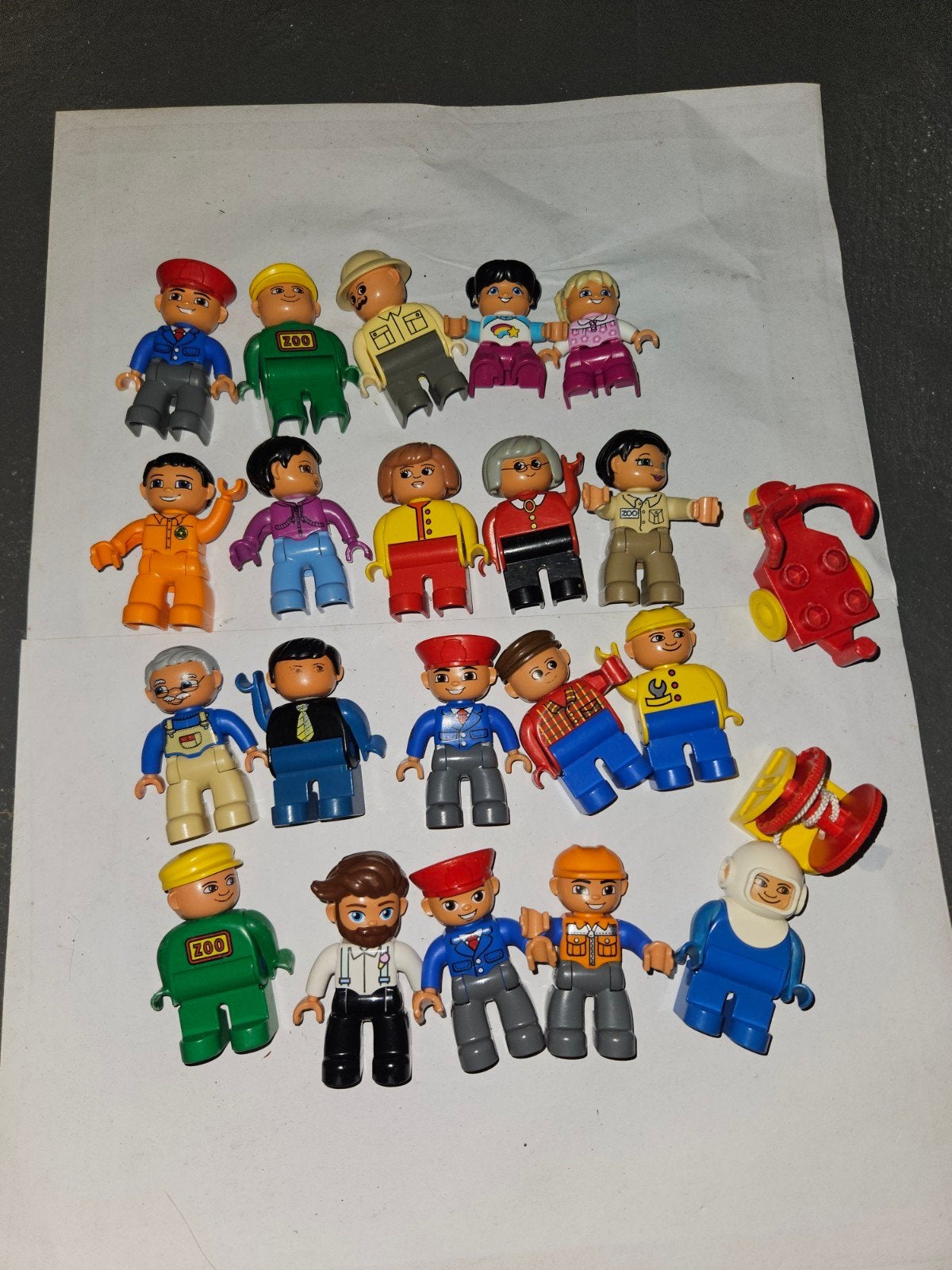 Duplo 20 poppetjes met driewieler, Ophalen of Verzenden, Duplo