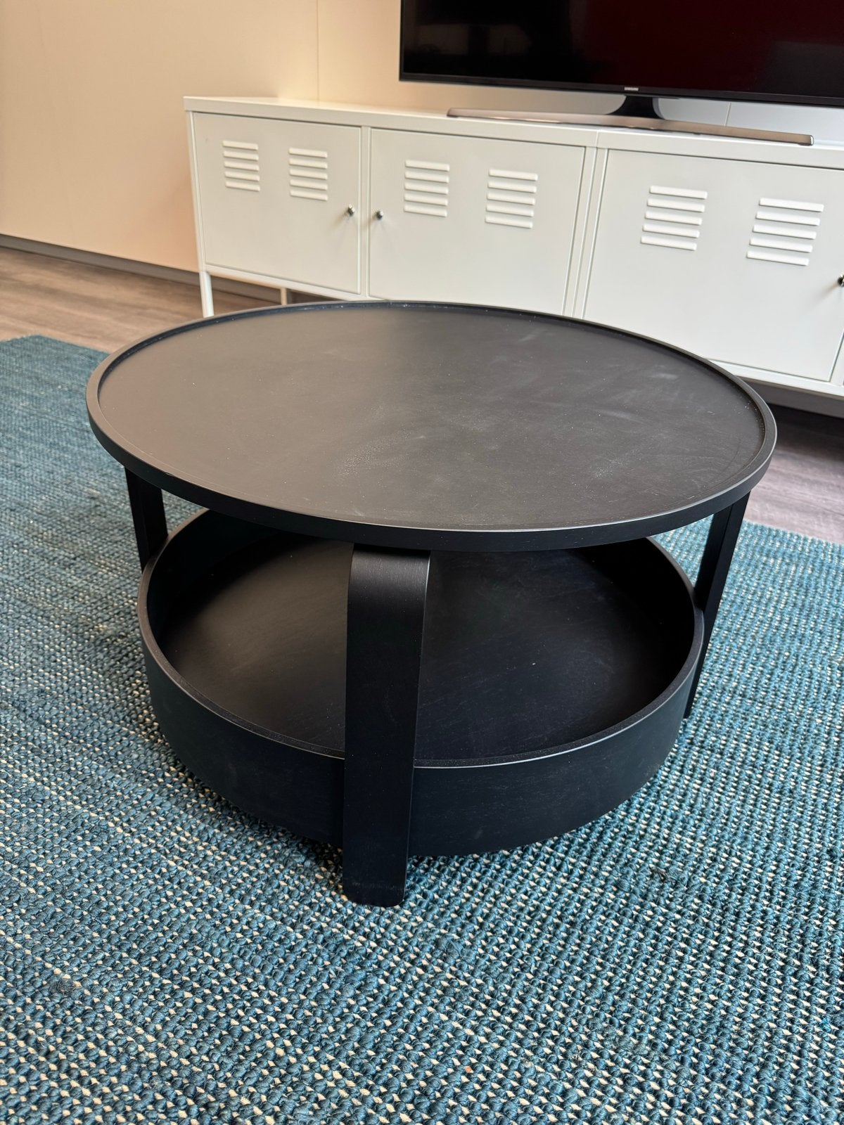 IKEA BORGEBY Salontafel Zwart - 70 cm, Rond, Minder dan 50 cm, Zo goed als nieuw, 5 – 50