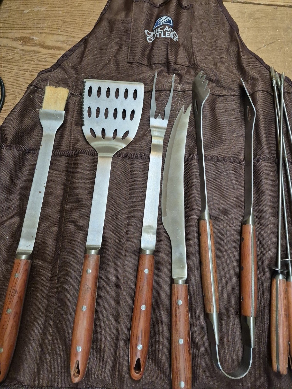 Chicago Cutlery BBQ Gereedschap Set met Schort, Ophalen of Verzenden, Zo goed als nieuw, Chicago Cutlery