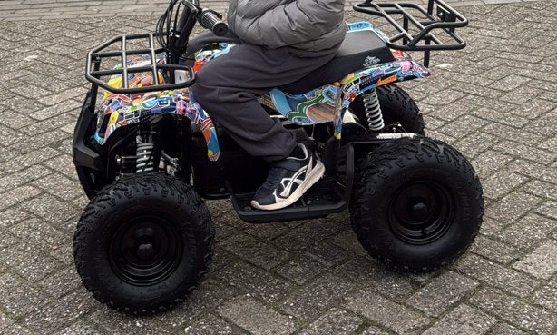 Kinder quad zo goed als nieuw, Ophalen
