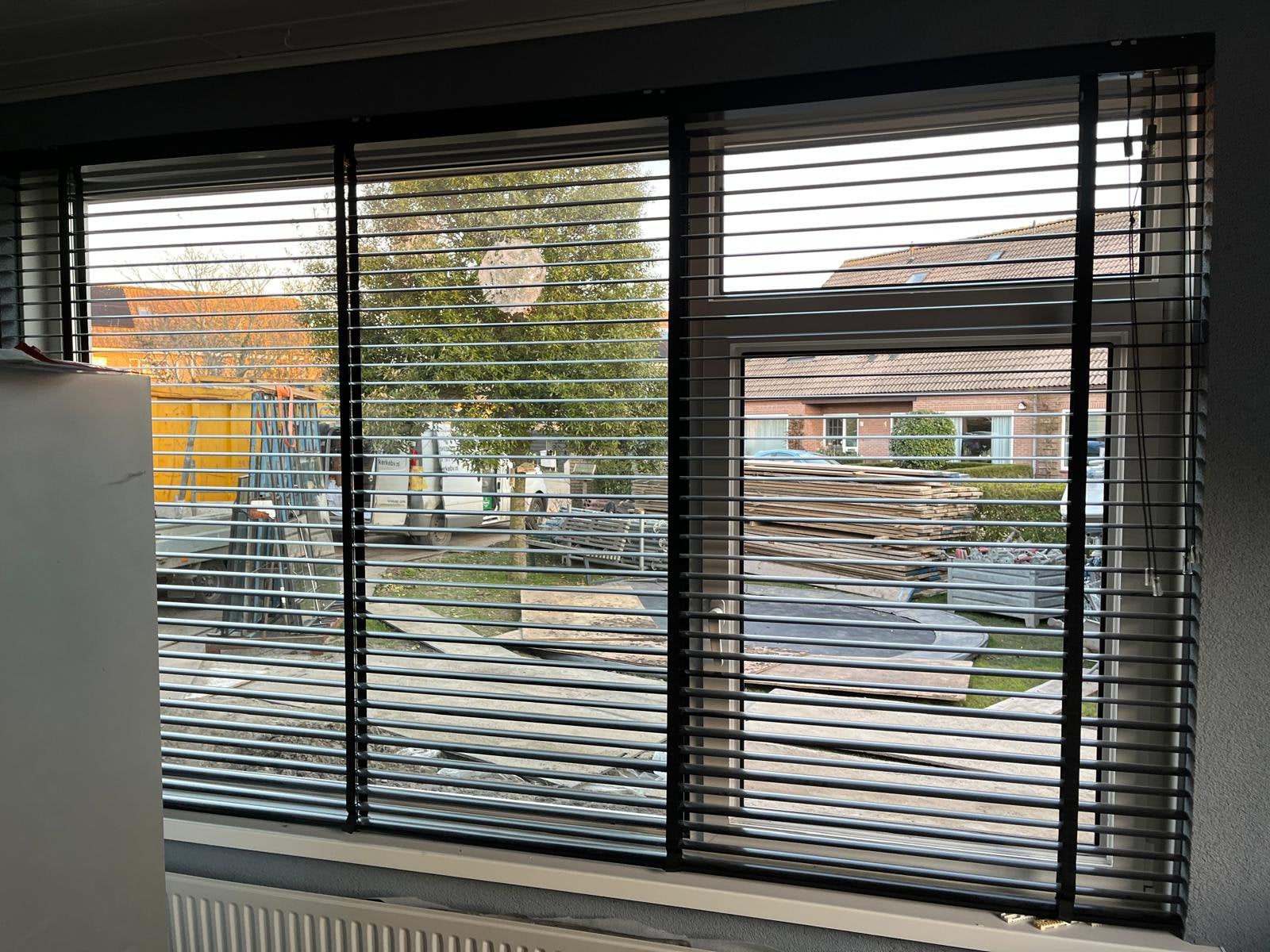 Zwarte Kwantum Jaloezieën - 272,4 x 166 cm, Ophalen, Jaloezie, Gebruikt, Zwart