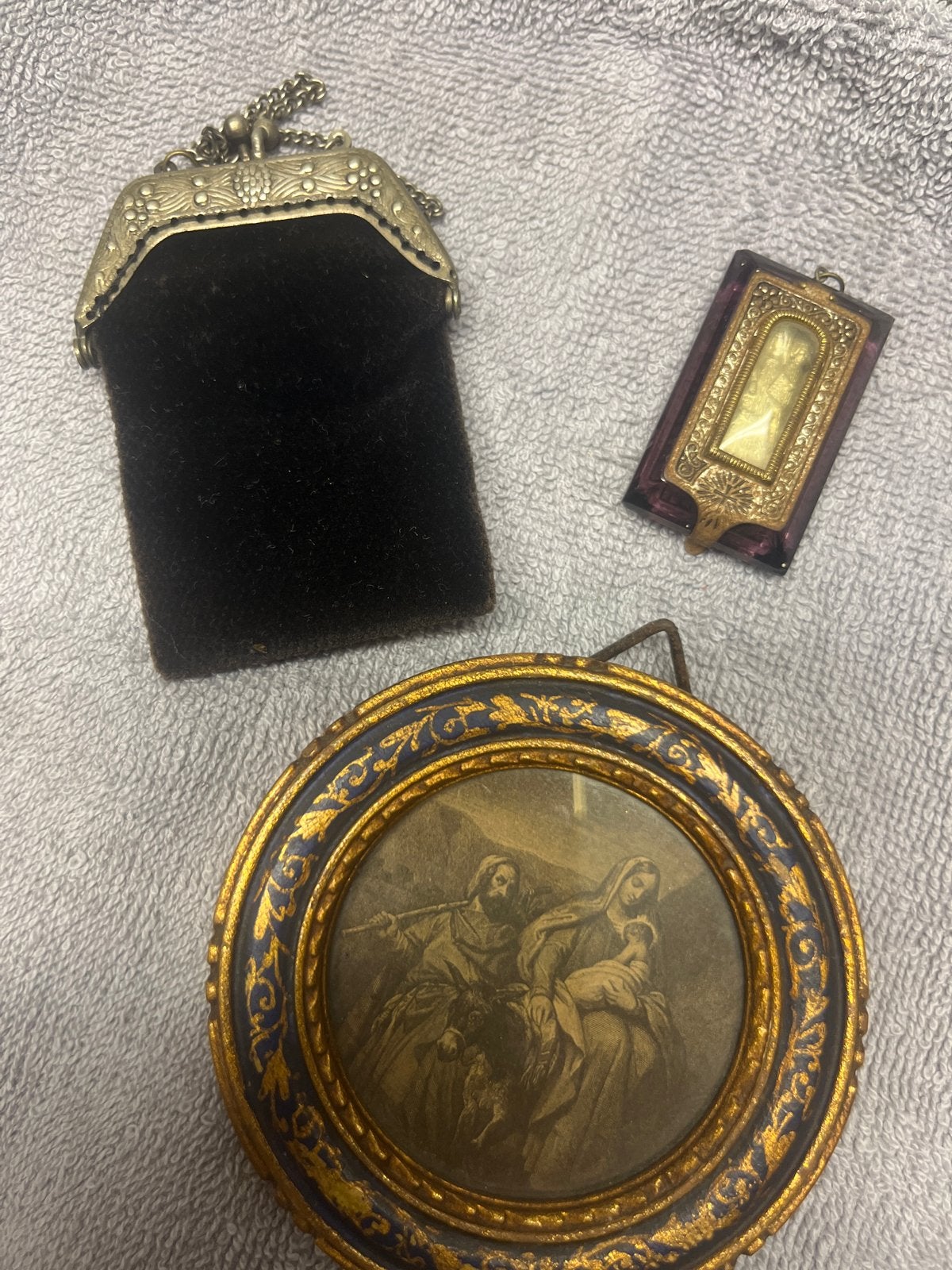 Vintage religieuze items: portemonnee, medaillon, schilderij, Ophalen of Verzenden