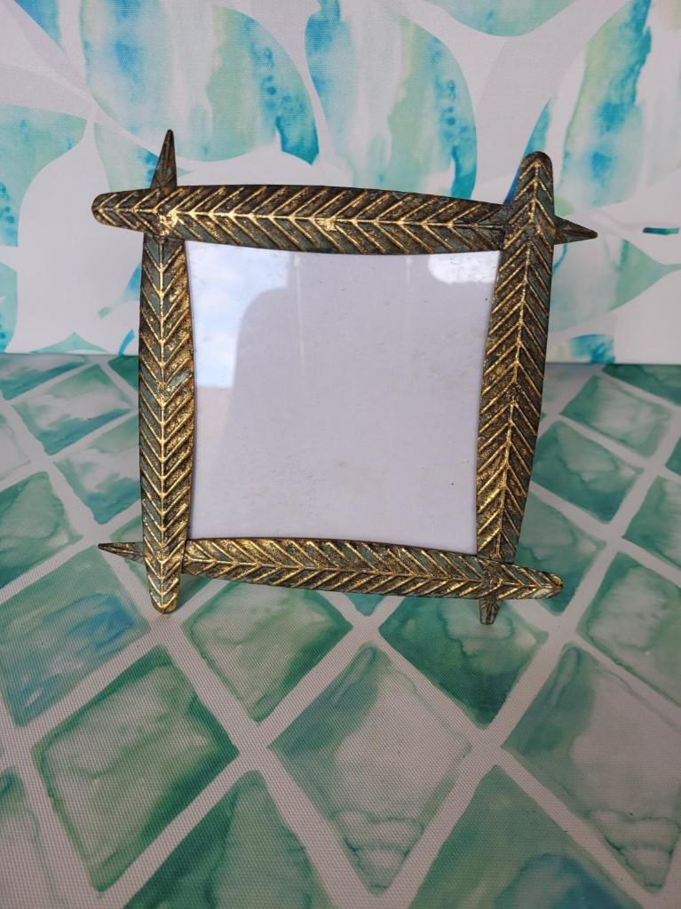 Mooie goudkleurige fotolijst, Nyrat goud 10 x 15 cm, ., Nieuw, Ophalen of Verzenden, .