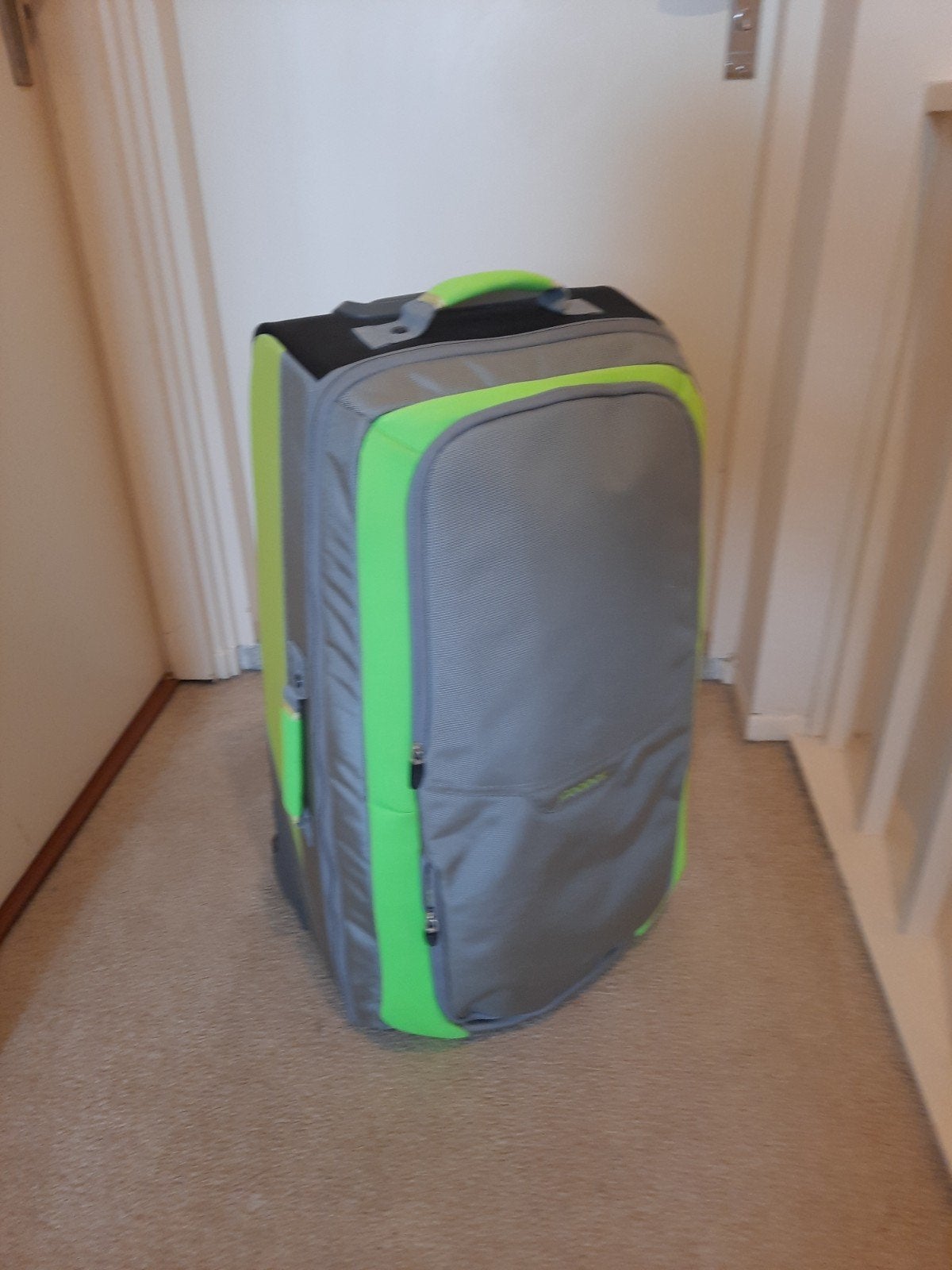 Reebok reistas/trolley - Grijs met neon groen, Ophalen, Minder dan 35 cm, Grijs, Wieltjes