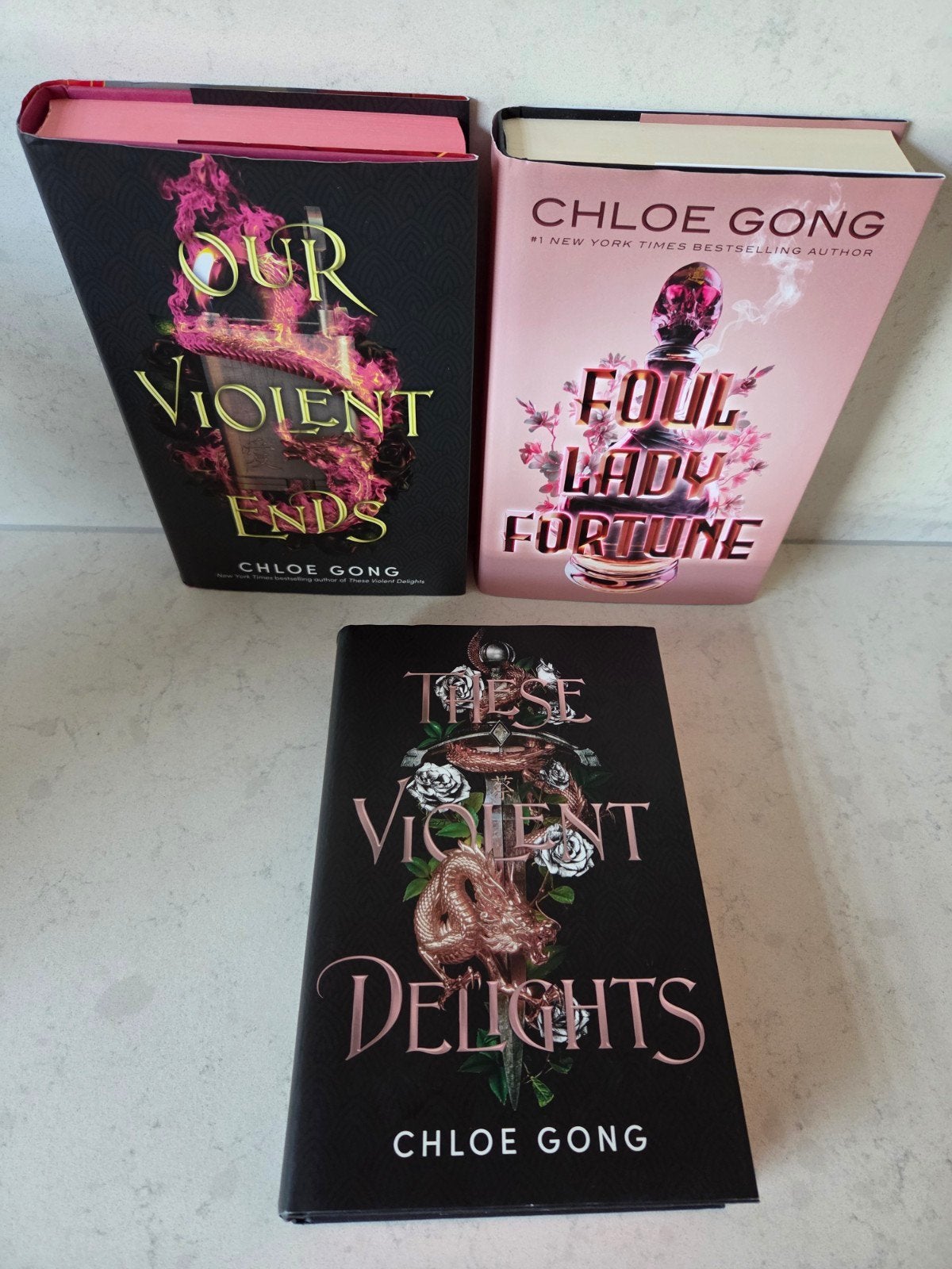 3x Chloe Gong hardcover / 2x Fairyloot, Ophalen of Verzenden, Zo goed als nieuw