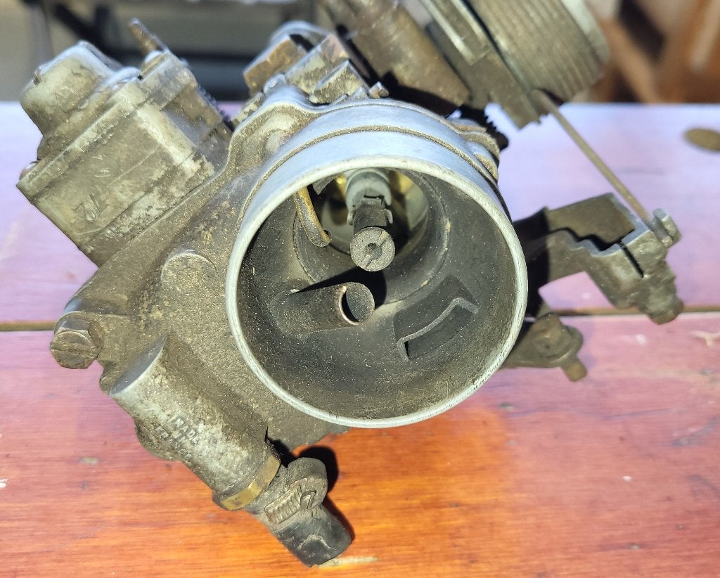 Remklauw, carburator, uitlaatspruitstuk Peugeot 404 Steek as, Auto-onderdelen, Remmen en Aandrijving, Ophalen of Verzenden, Gebruikt