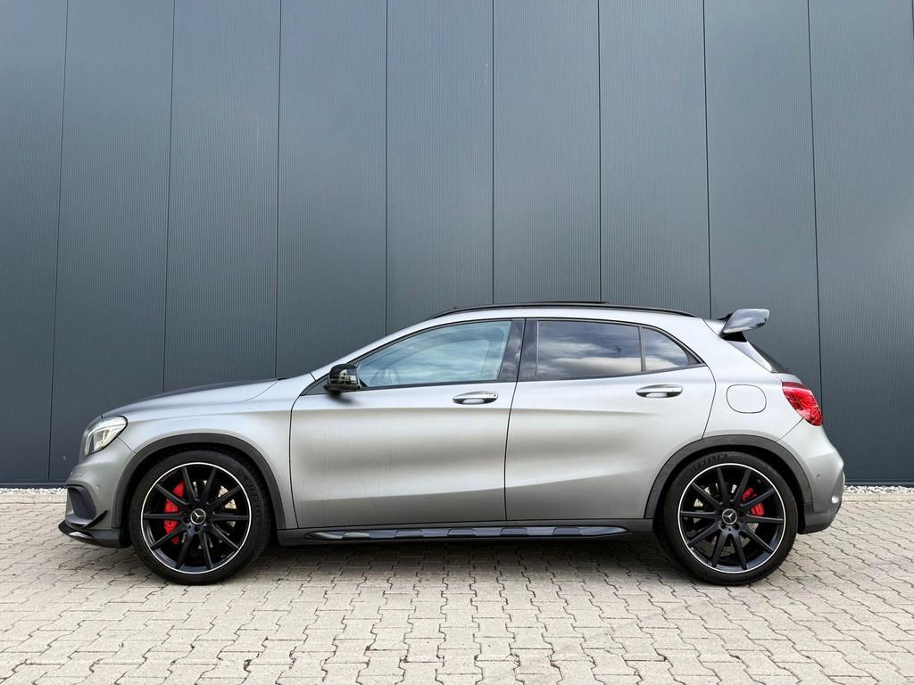 Mercedes-Benz GLA-klasse AMG 45 4MATIC pano/schaal/Aero/H&K, Auto's, Mercedes-Benz, Automaat, Gebruikt, 4 cilinders, Vierwielaandrijving