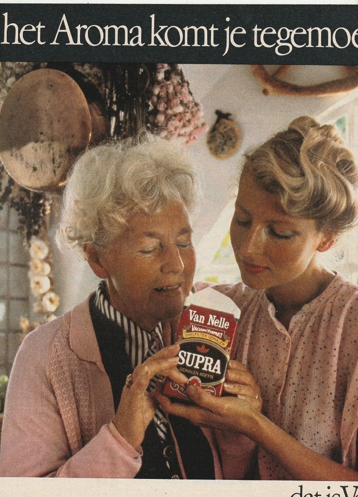 retro reclame 1982 Van Nelle Supra koffie met oma erbij, Verzamelen, Retro, Verzenden, Overige typen