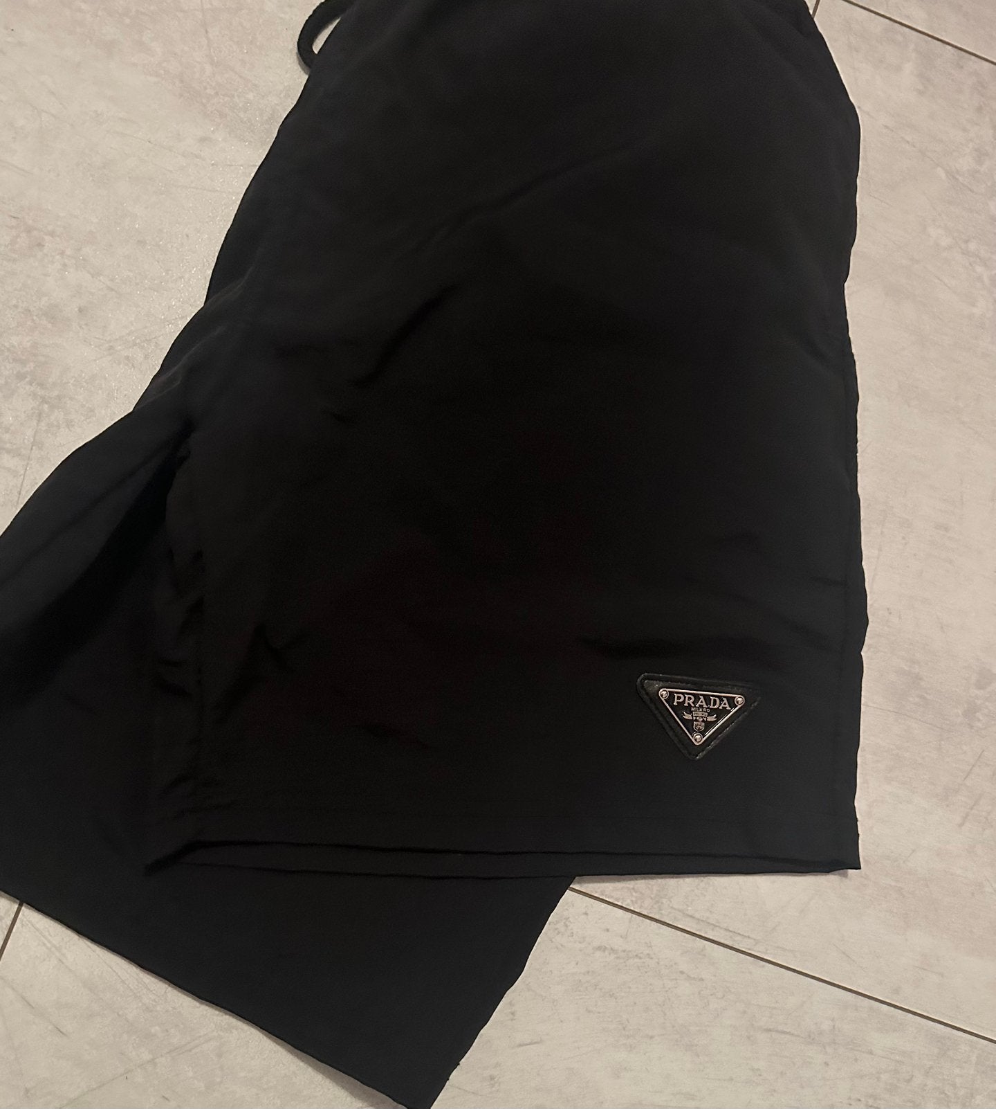 Prada korte broek S, Kleding | Heren, Ophalen of Verzenden, Nieuw, Maat 46 (S) of kleiner