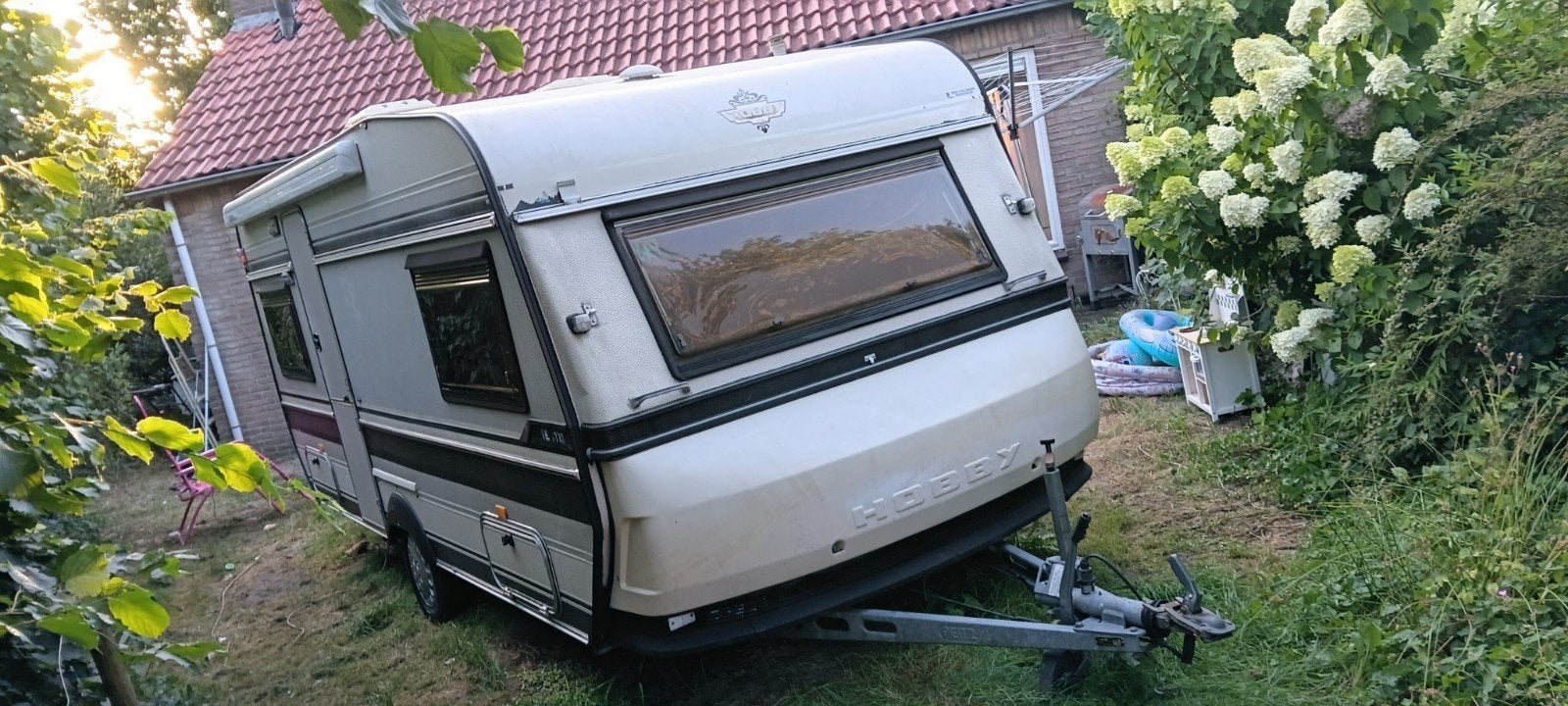 Mooie leuke hobby 495 met voor luifel 495, Caravans en Kamperen, Tenten, Ophalen of Verzenden, Tot en met 4