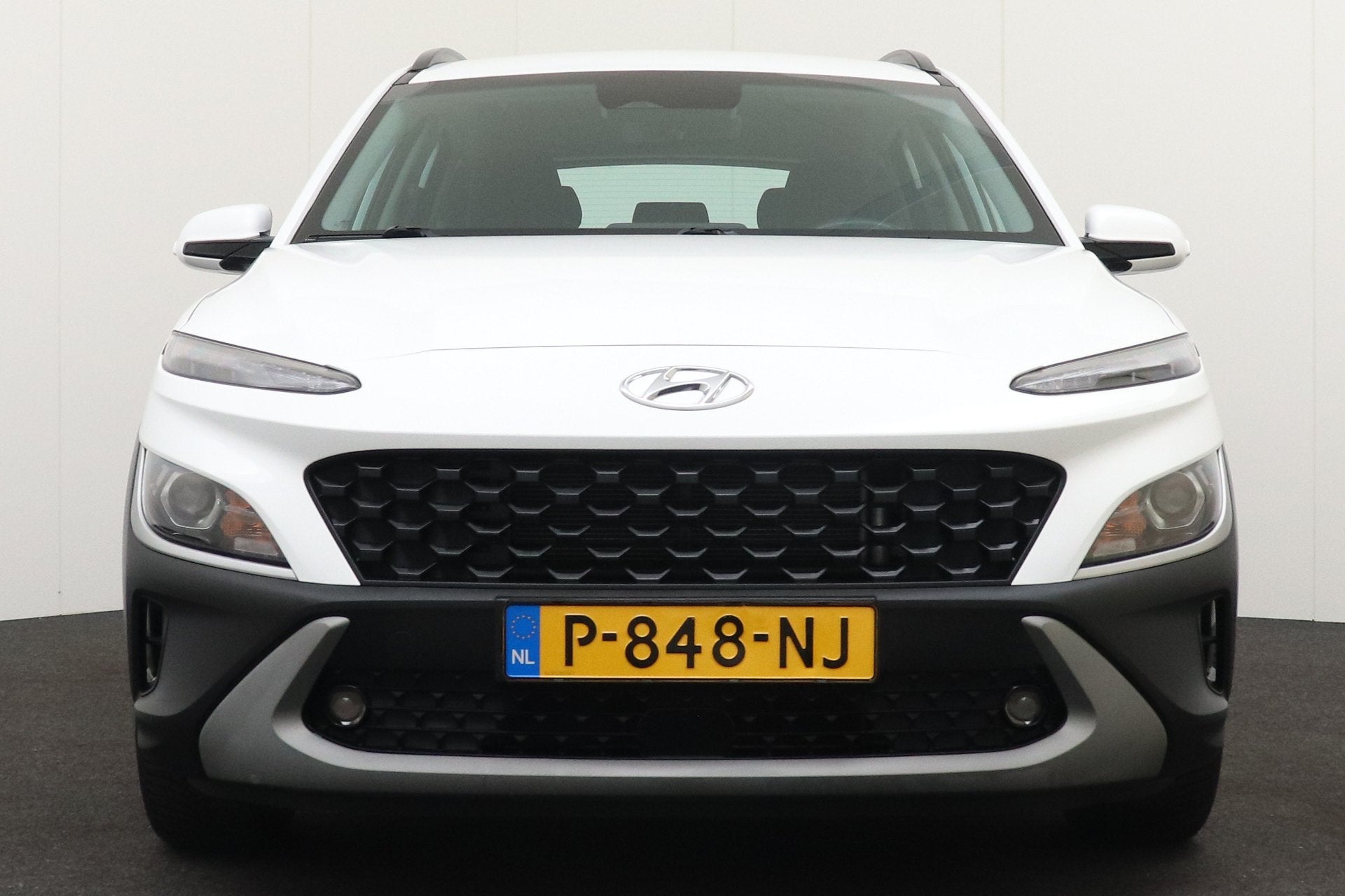 Hyundai KONA 1.6 GDI Aut. Hybrid Comfort Adapt. Cruise Clima, Auto's, Dealer onderhouden, Stof, Gebruikt, Wit