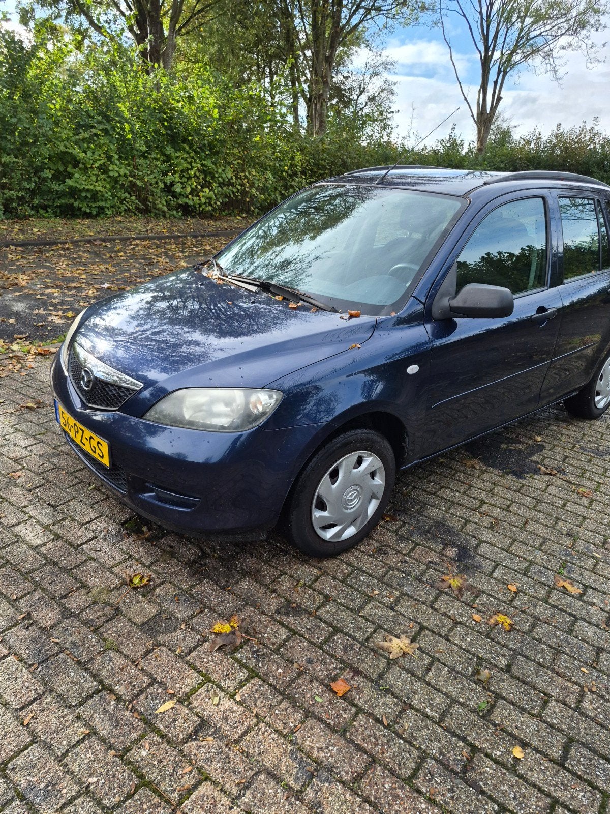 Mazda 2 1.4 16V 2005 Blauw, Auto's, Voorwielaandrijving, 1025 kg, 15 km/l, 40 €/maand