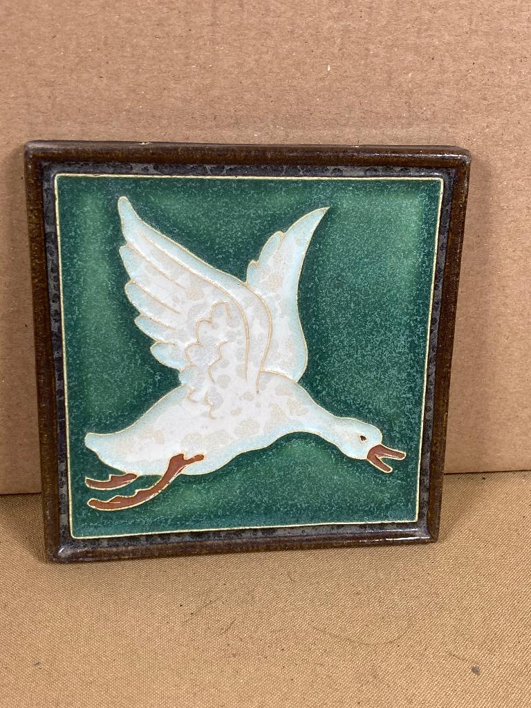 Porceleyne Fles cloisonne tegel Gans, Antiek en Kunst, Antiek | Wandborden en Tegels, Ophalen of Verzenden