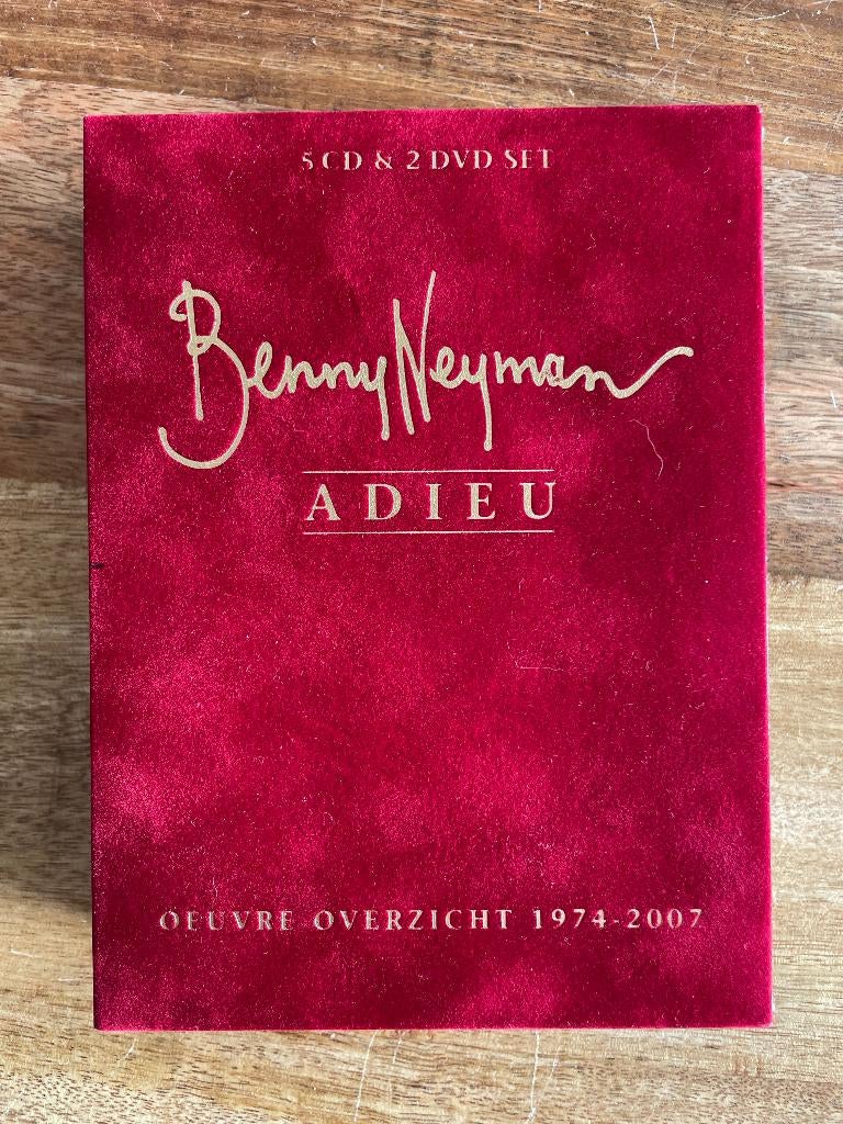 5 CD - 2 DVD Box Benny Neyman Adieu, Ophalen of Verzenden, Zo goed als nieuw, Levenslied of Smartlap, Boxset