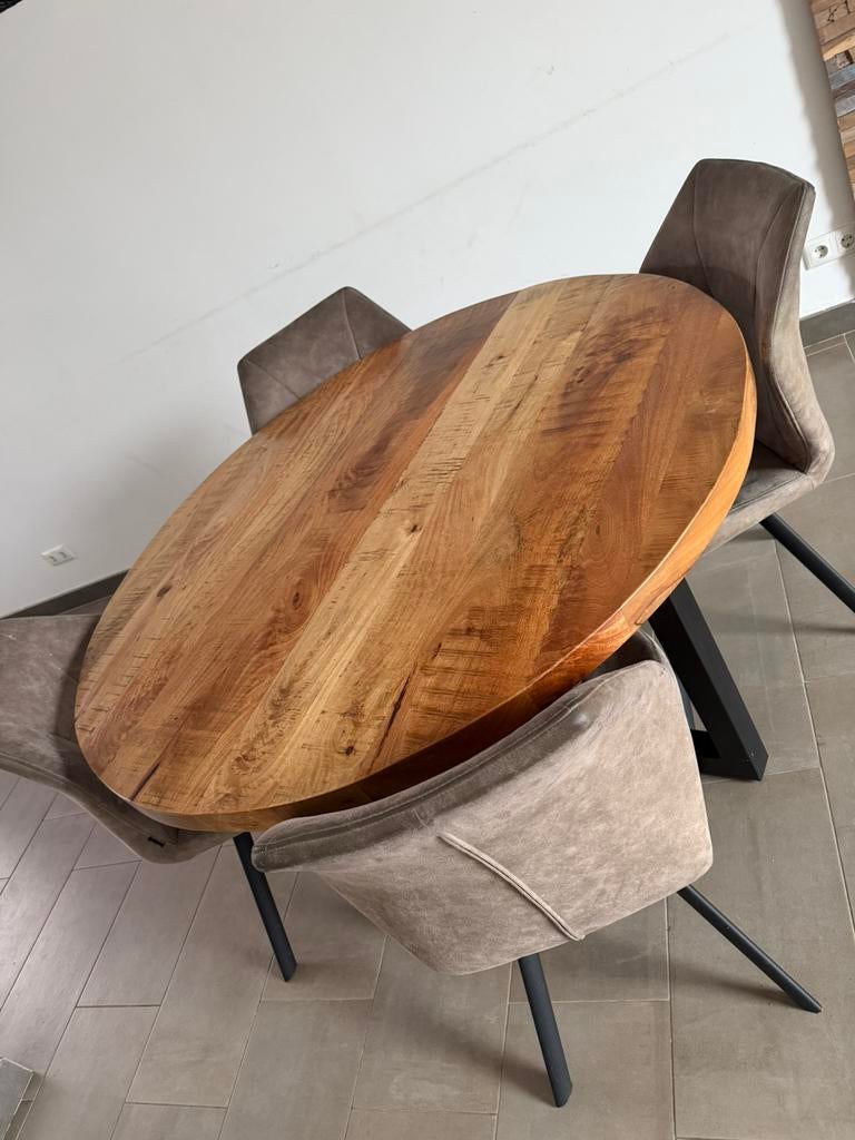 Eettafel van mangohout., Overige houtsoorten, Gebruikt, 100 tot 150 cm, Rond
