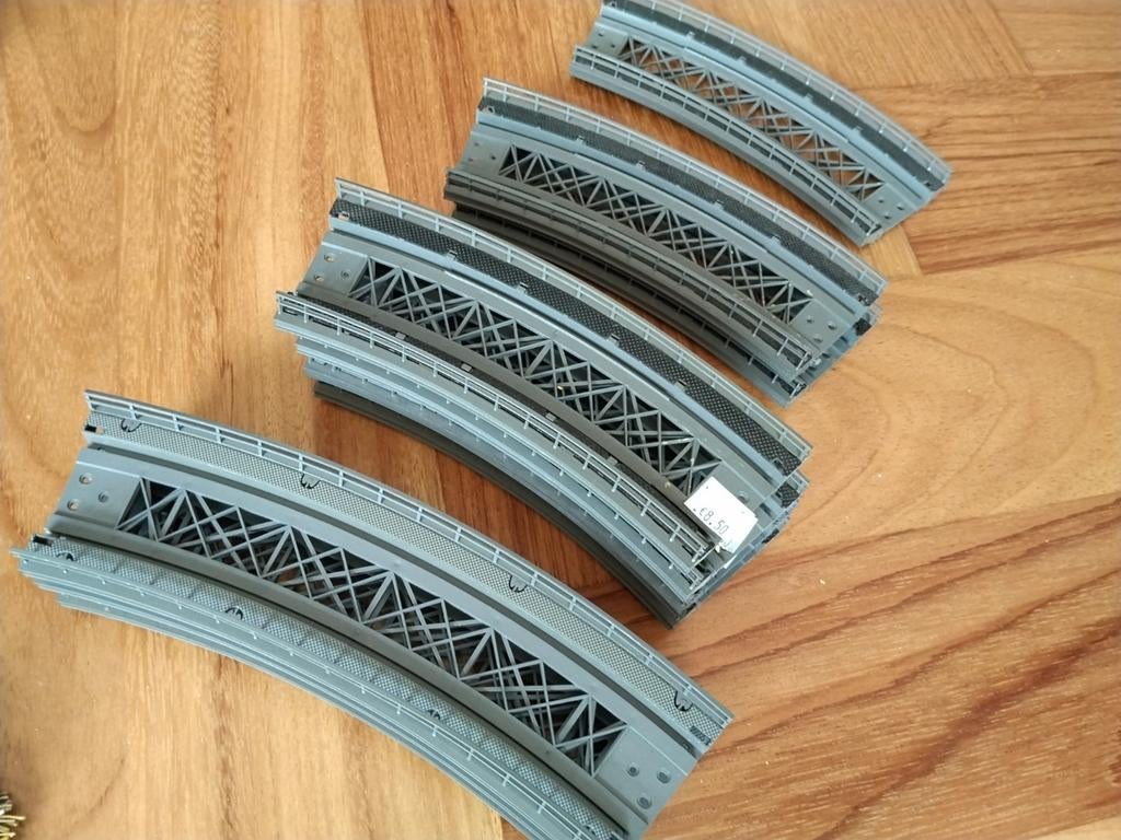 Märklin K-rails brugdelen, divers (met/zonder verpakking), Wisselstroom, Brug, Tunnel of Gebouw, Ophalen of Verzenden, Zo goed als nieuw