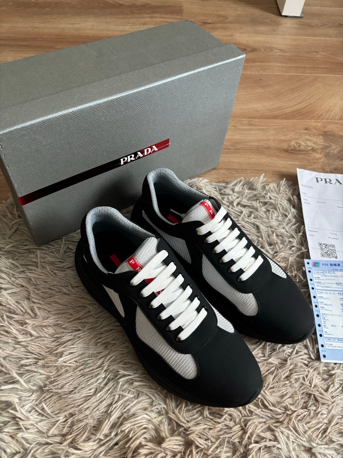 Prada Sneakers Maat 43 - Nieuw in Doos, Zwart, Nieuw, Ophalen of Verzenden, Sneakers of Gympen