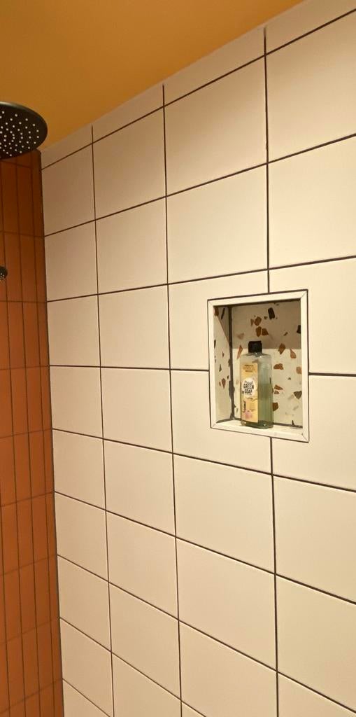 Restant badkamertegels, 4m2 20 x 25 mat wit, Ophalen of Verzenden, Zo goed als nieuw