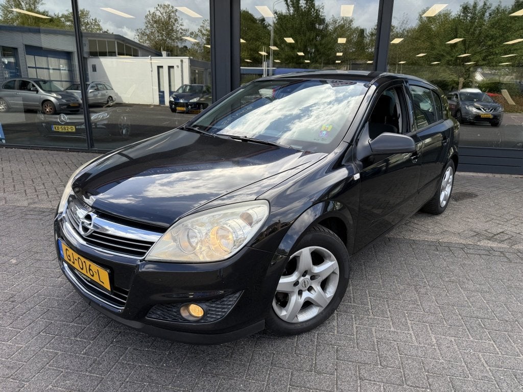 Opel Astra 1.6 Executive (bj 2007), Auto's, Opel, Voorwielaandrijving, 15 km/l, Gebruikt, 4 cilinders