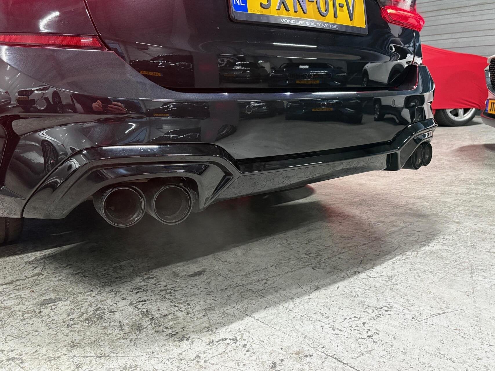BMW 3-serie Touring M340i xD High Executive|Laser|HUD|422PK/, Auto's, BMW, 1780 kg, Zwart, Leder, Automatische klimaatregeling