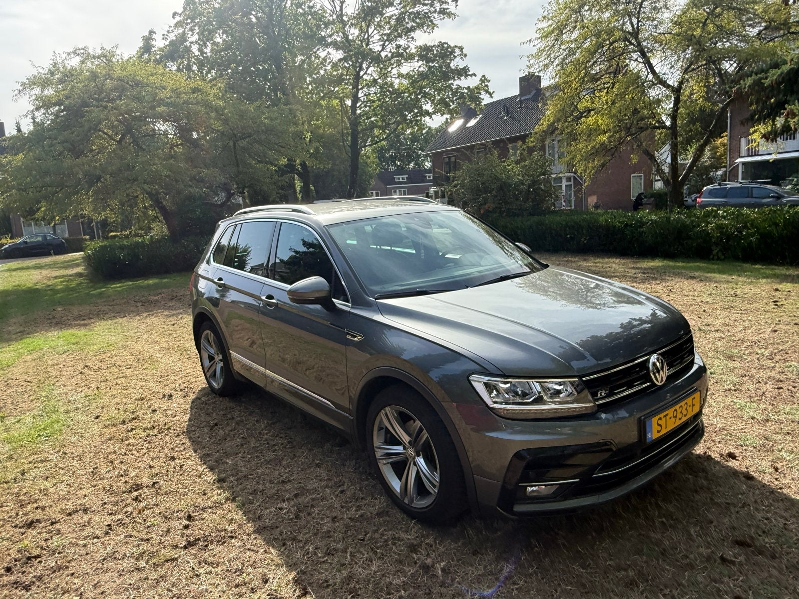 Volkswagen Tiguan 2.0 TDI 85KW/115PK My16 2018 Grijs, Auto's, 1800 kg, 4 cilinders, Origineel Nederlands, 115 pk