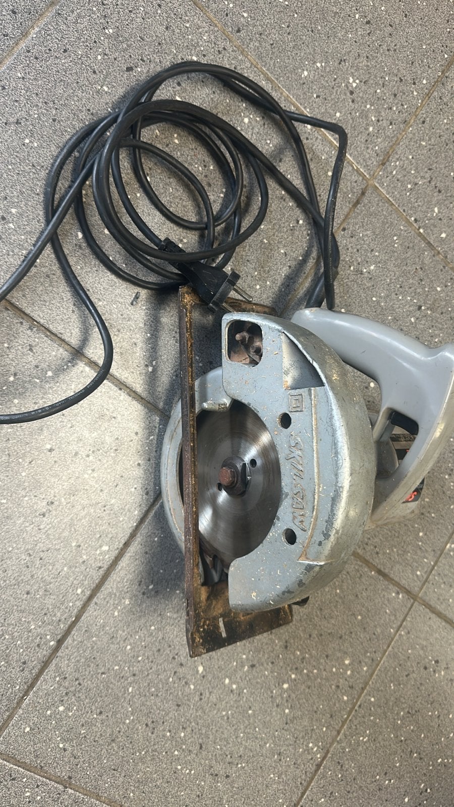 Skil Saw Cirkelzaag - Gebruikt, Ophalen, Gebruikt, Cirkelzaag, 600 tot 1200 watt
