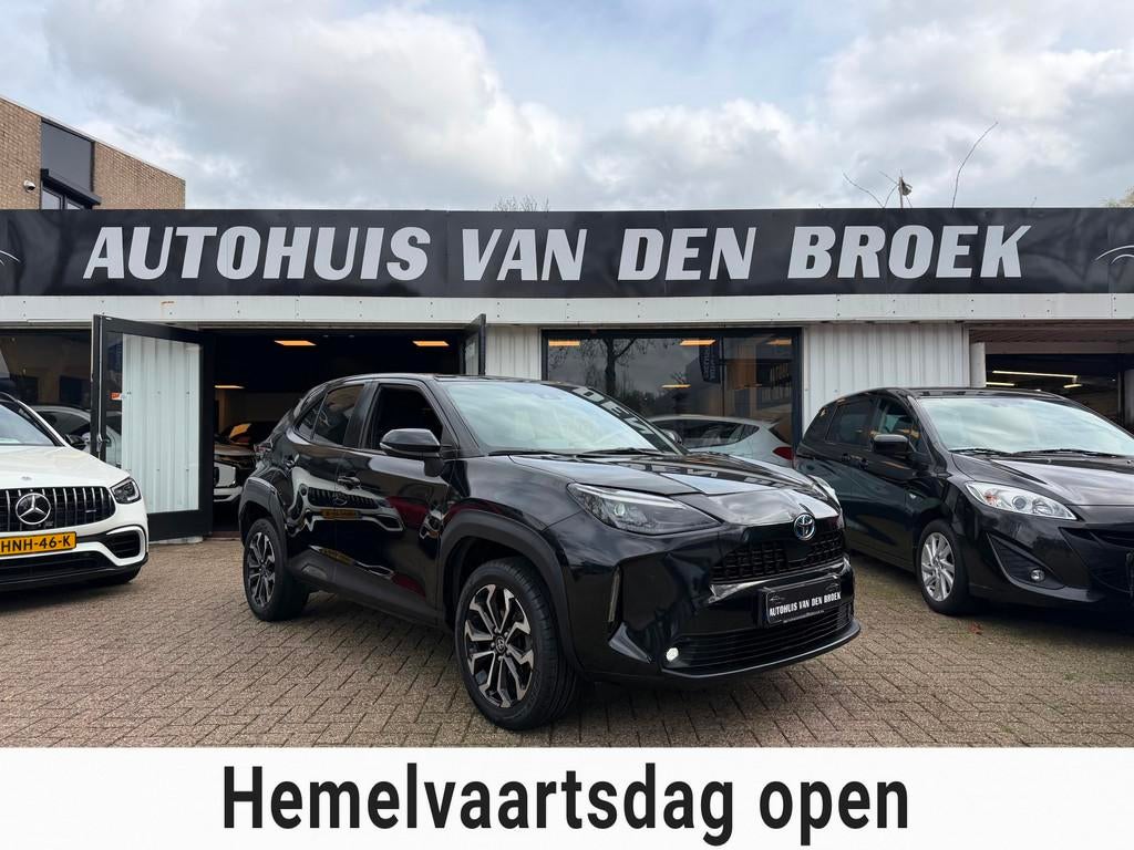 Toyota Yaris Cross 1.5 Hybrid First Edition|Navi|Cruise|Clim, Auto's, Toyota, Gebruikt, Zwart, Bedrijf, 93 pk