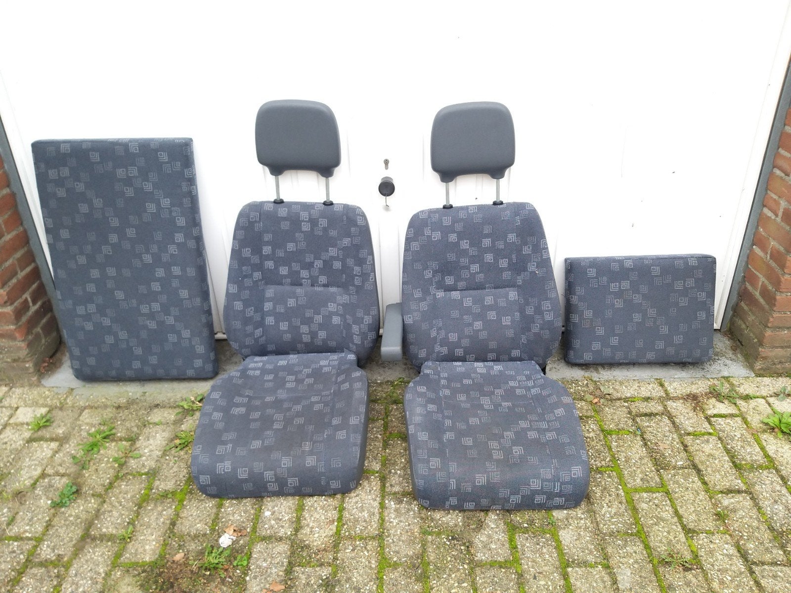 Mercedes-Benz bus /camper zitting en rugleuning + 2 bankjes., Auto-onderdelen, Ophalen, Mercedes-Benz