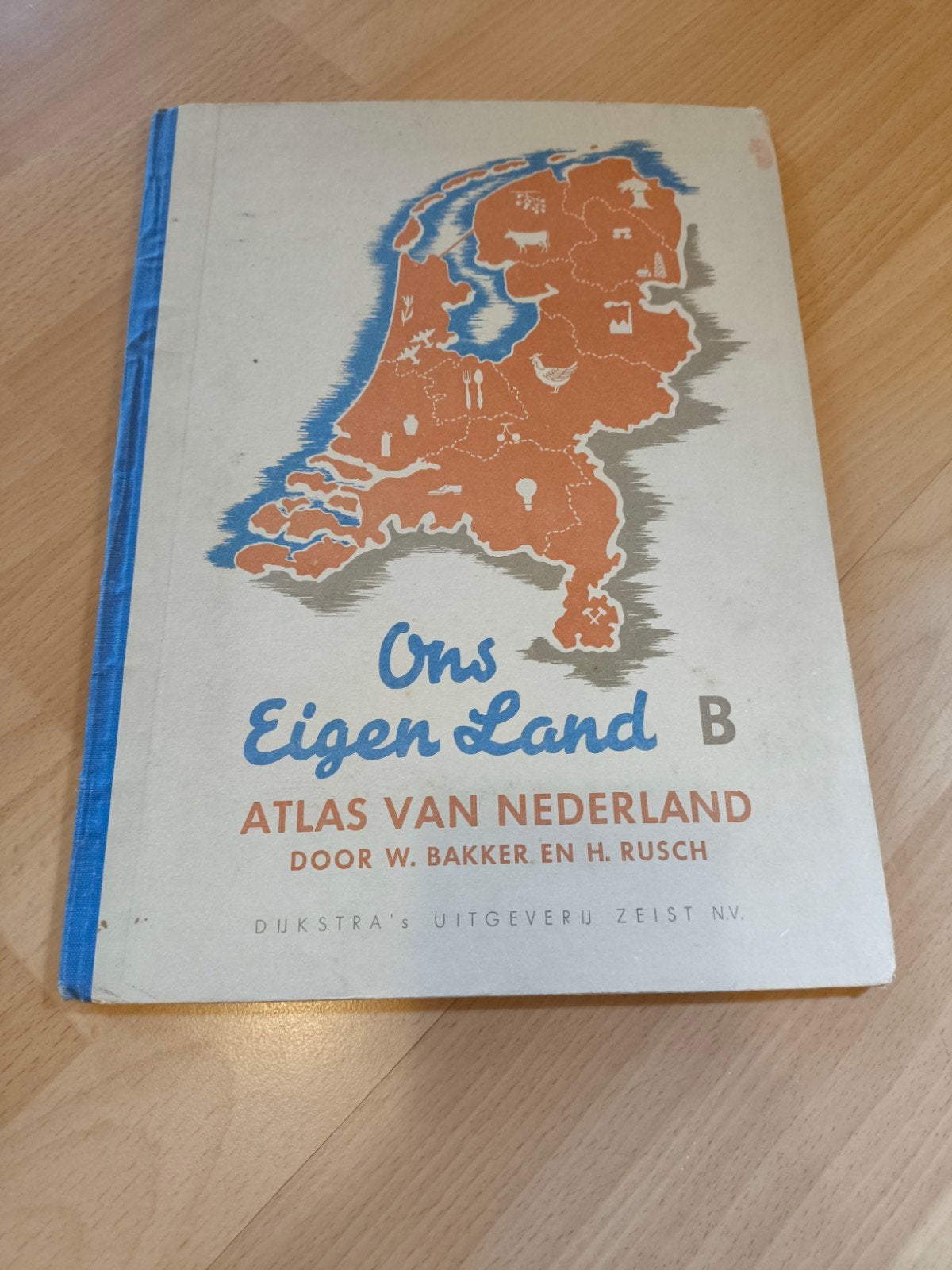 Ons Eigen Land B - Atlas van Nederland (W. Bakker, H. Rusch), Gelezen, Overige atlassen, Ophalen of Verzenden, W. Bakker en H. Rusch