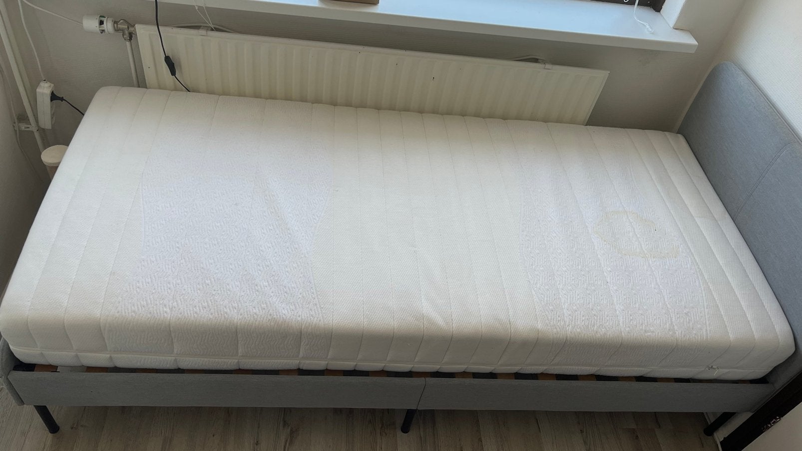 Ikea bed 90x200 inclusief matras, Ophalen, Gebruikt, 90 cm, Eenpersoons