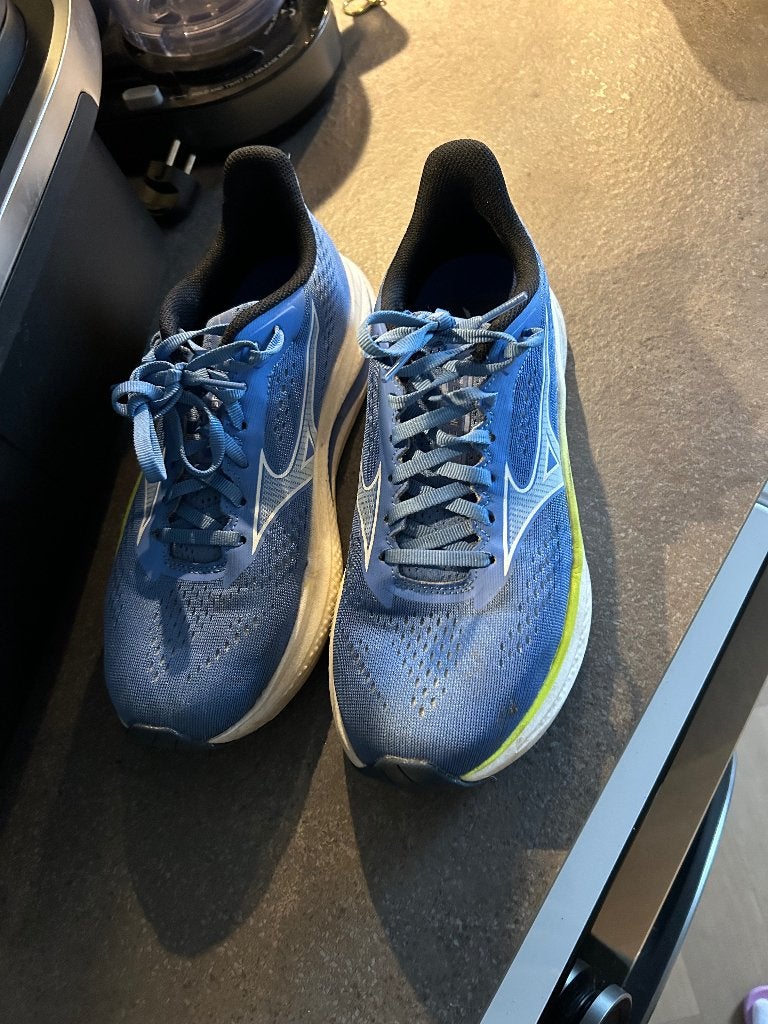 Mizuno wave inspire 22 mt 40,5, Hardloopschoenen, Zo goed als nieuw, Hardlopen, Ophalen