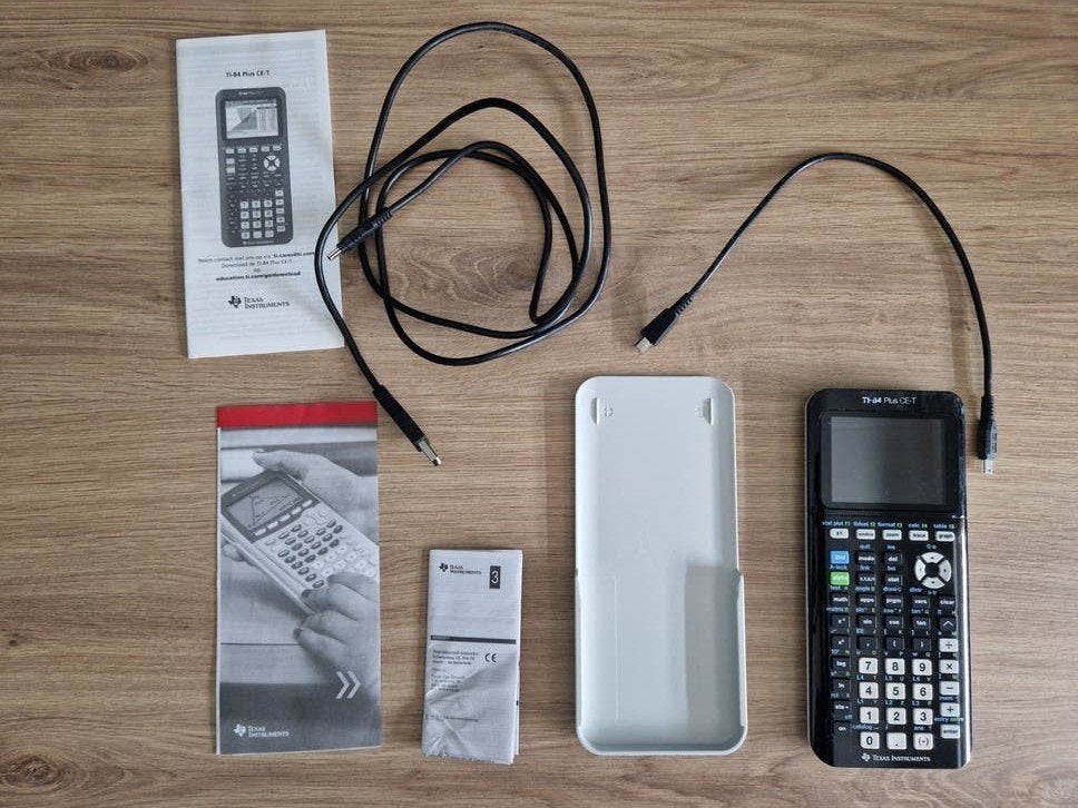 Texas Instrument TI-84 plus CE-T, Ophalen, Grafische rekenmachine, Gebruikt