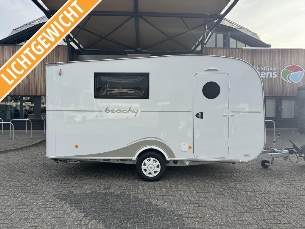 Hobby Beachy 450 2025 € 2900,- KORTING!!!, Overige typen, Standaardzit, Koelkast, Hobby